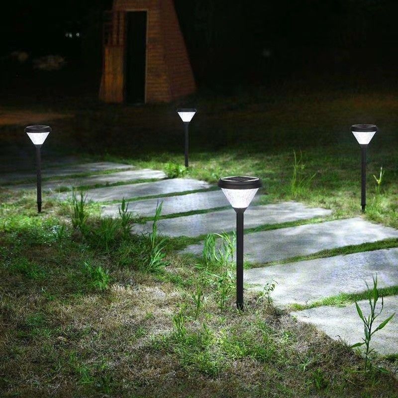 Oświetlenie LED zasilane energią słoneczną Dobra cena Krajobraz zewnętrzny wodoodporny do trawnika, ścieżki, ogrodu
