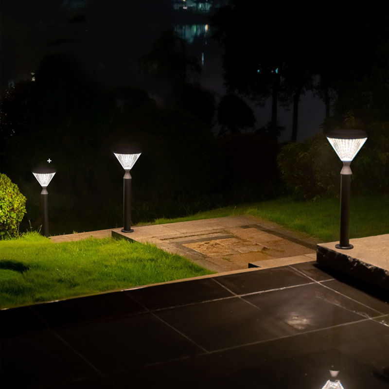 Aluminiowa wodoodporna 3,2 V Solar Wall Garden Light 50000H Dekoracja ścieżki słupowej słupka